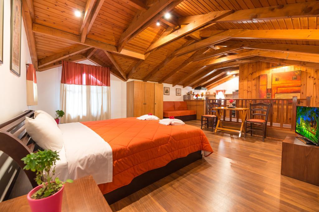 تسيليفي Zarkadis Beach Apartments الغرفة الصورة